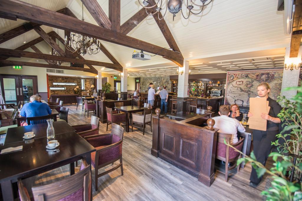 Burren Atlantic Hotel & Holiday Cottages 발리바우한 외부 사진
