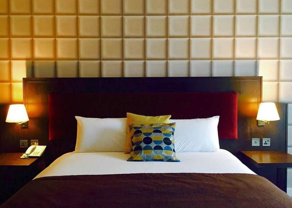 Burren Atlantic Hotel & Holiday Cottages 발리바우한 외부 사진